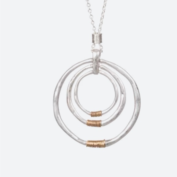 Celestia Wrapped Circle Pendant NWT - Picture 3 of 3